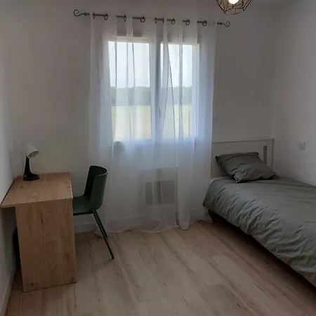 Maison Neuve A Villa Bessens